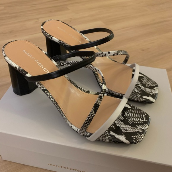 Snake Print Sandals - Picture 2 of 9